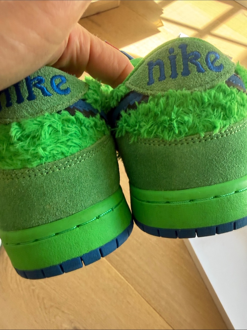 Nike SB Dunk Low Grateful Dead Bears "Green Bear" sneakers - Picture 4 of 9